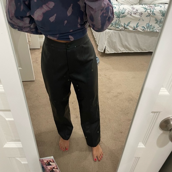 Nasty Gal leather pants size 4 - Picture 3 of 7